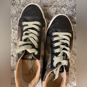 Fun camo canvas shoes